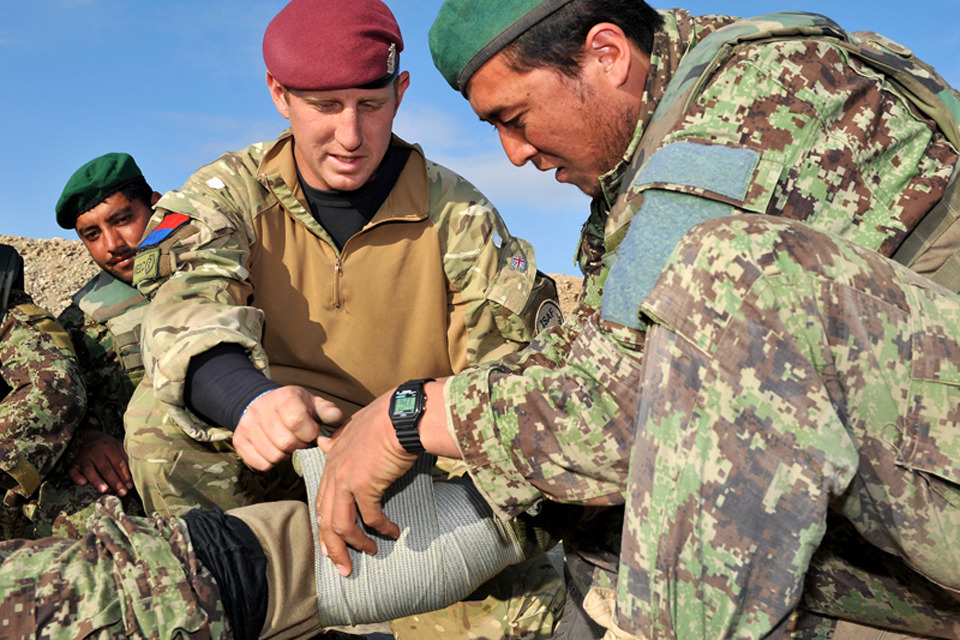 Brit medic trains Afghans on Artillery Hill