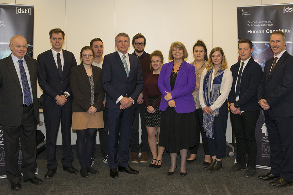 New bullet-proof material unveiled as Defence Minister visits MOD’s research hub