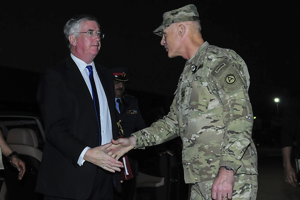 Defence Secretary pledges to train Syrian Moderate Opposition