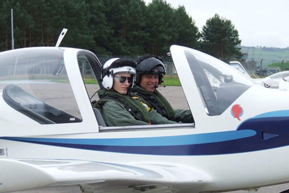Future Fleet aviators fly from Fife