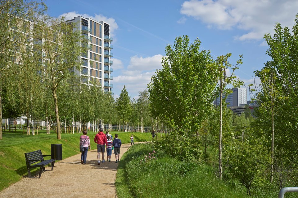 Cabinet minister hails progress on 2012 legacy