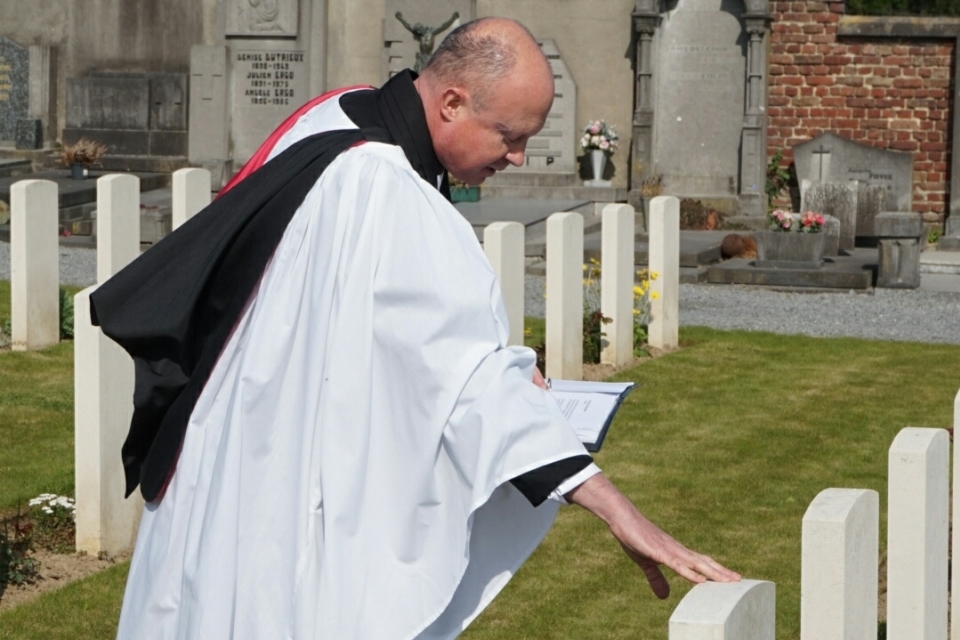 World War 2 Royal Warwickshire 2nd Lieutenant's grave identified after almost 77 years