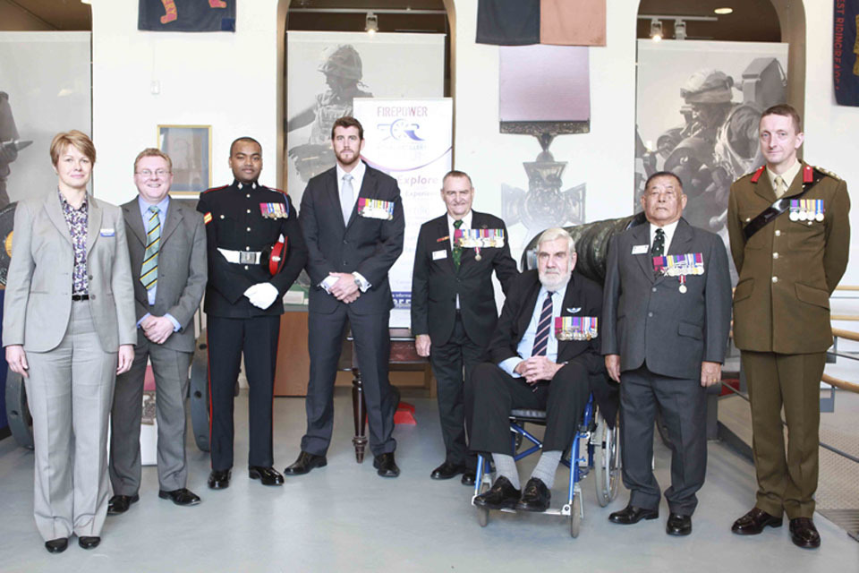VC heroes come face to face with Victoria Cross Guns