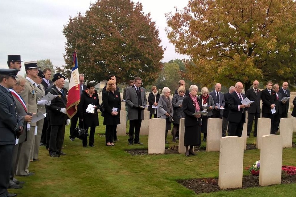 Family members and UK and French military representatives pay their respects, Crown Copyright, All rights reserved