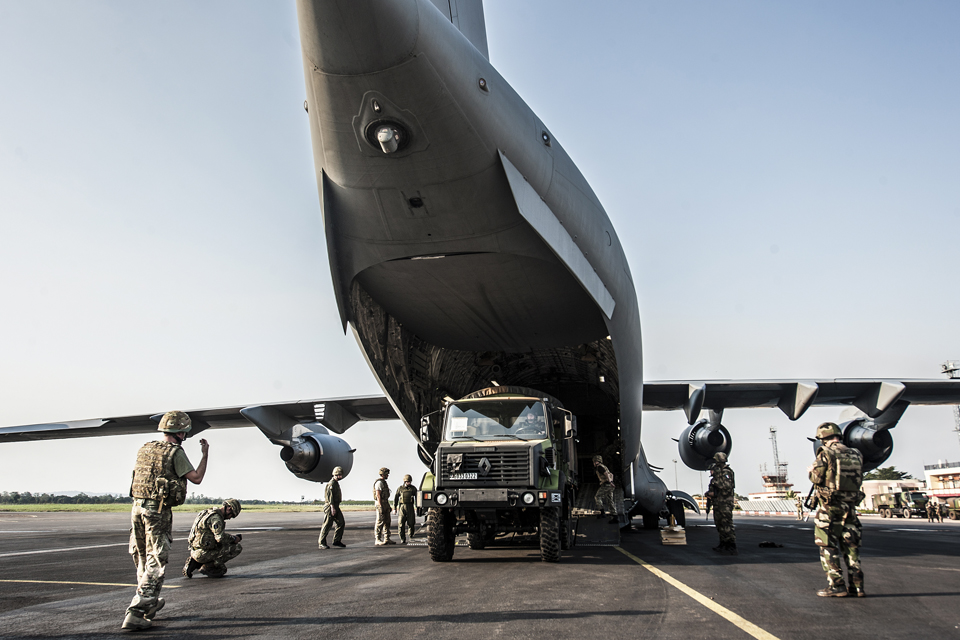 Unloading military equipment from the C-17 