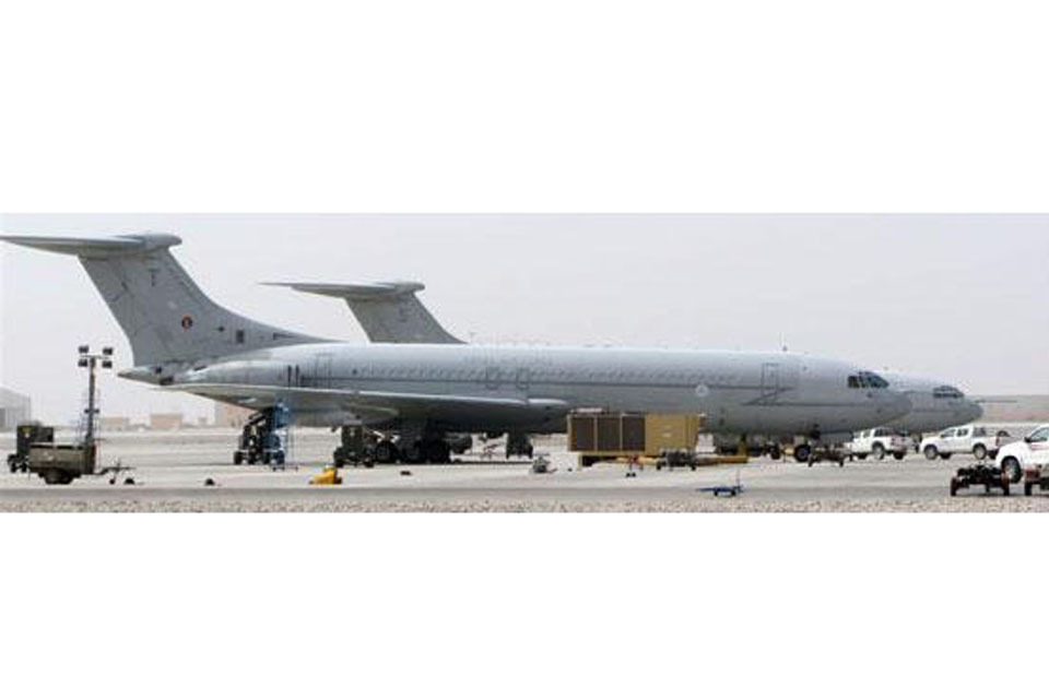 Article RAF technicians commended for keeping tanker flying over Afghanistan