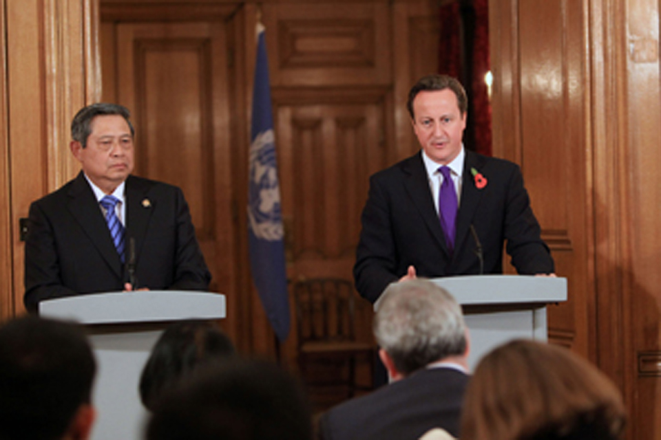 Indonesian President Yudhoyono and British Prime Minister David Cameron. Picture: Patrick Tsui/Foreign Office