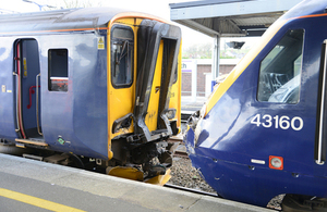 The two trains facing each other after the accident: 2E68 on the left (courtesy BTP)