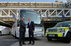 Graham Dalton, Chief Executive of the Highways Agency, signs Memorandum of Understanding with Dean Finch, Chief Executive of National Express Group