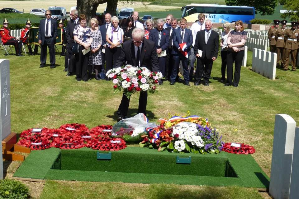 Francis Storry, great-nephew of Henry Parker, lays a wreath, Crown Copyright, All rights reserved