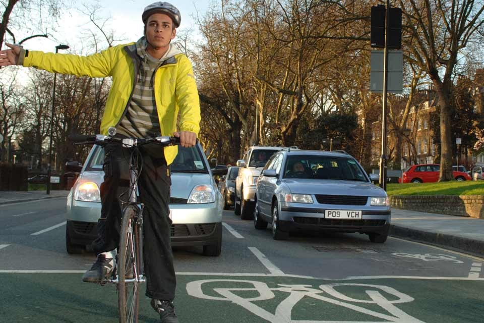 DfT and Mayor announce plans to tackle HGV safety and support London’s cycling revolution