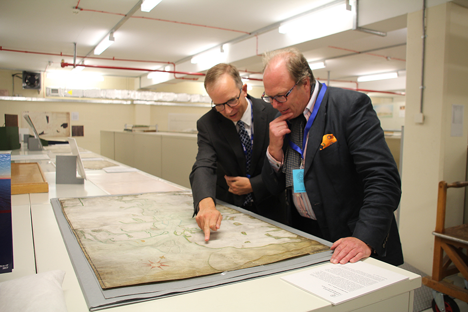 UKHO features on BBC One’s ‘Antiques Road Trip’