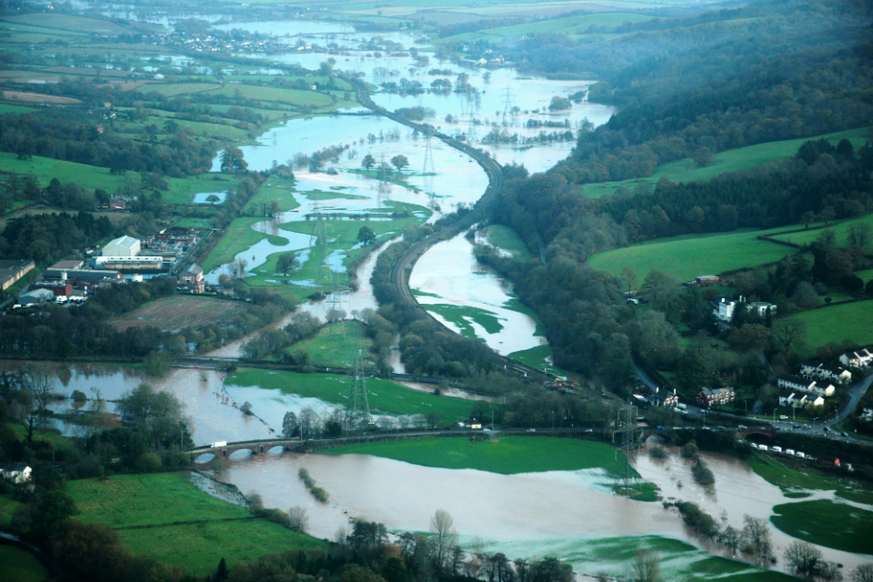 Climate change means more frequent flooding, warns Environment Agency
