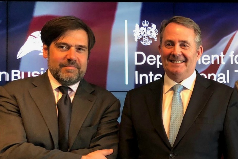 Picture of Robert Cox, Global Editor, Reuters and Dr Liam Fox