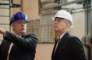 The Duke of York at JET accompanied by Dr Lorne Horton of the European Commission