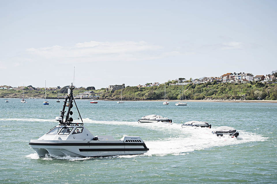 Royal Navy gets first unmanned minesweeping system