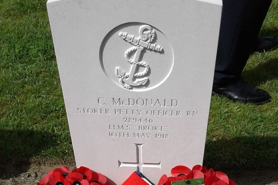 An unknown British World War 1 sailor's grave identified and rededicated a centrury after his death