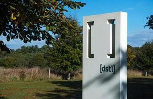 Dstl Sign