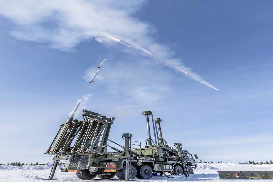 Land Ceptor completes it's first successful firing trials. Crown copyright.