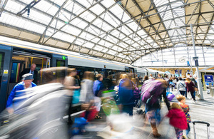 passengers leaving train