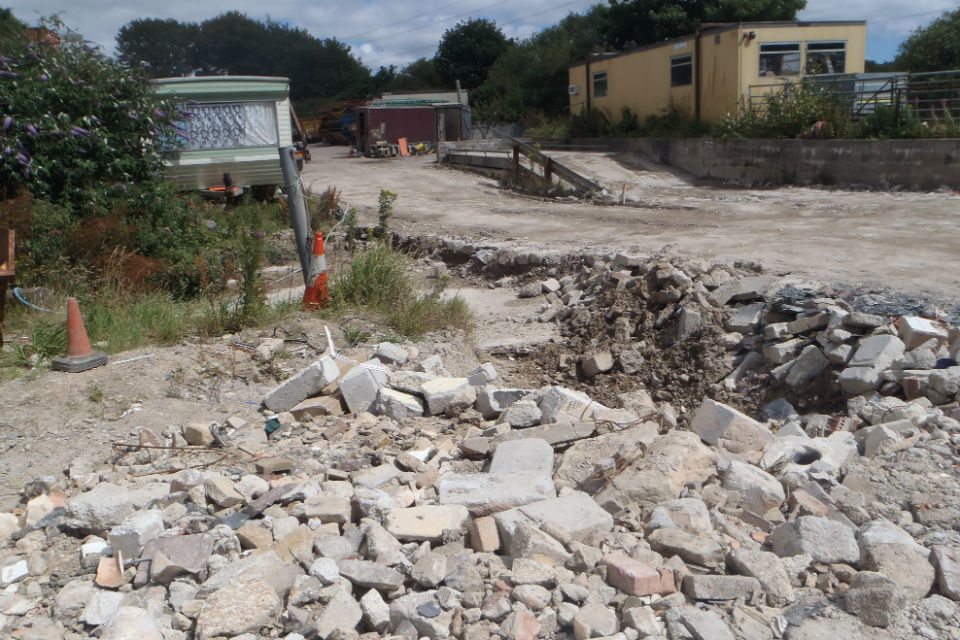 Glebe Quarry Ltd AKA 1st Call Skips fined for supplying contaminated waste