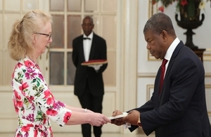 HMA Jessica Hand presenting her credentials to Angolan President, João Lourenço