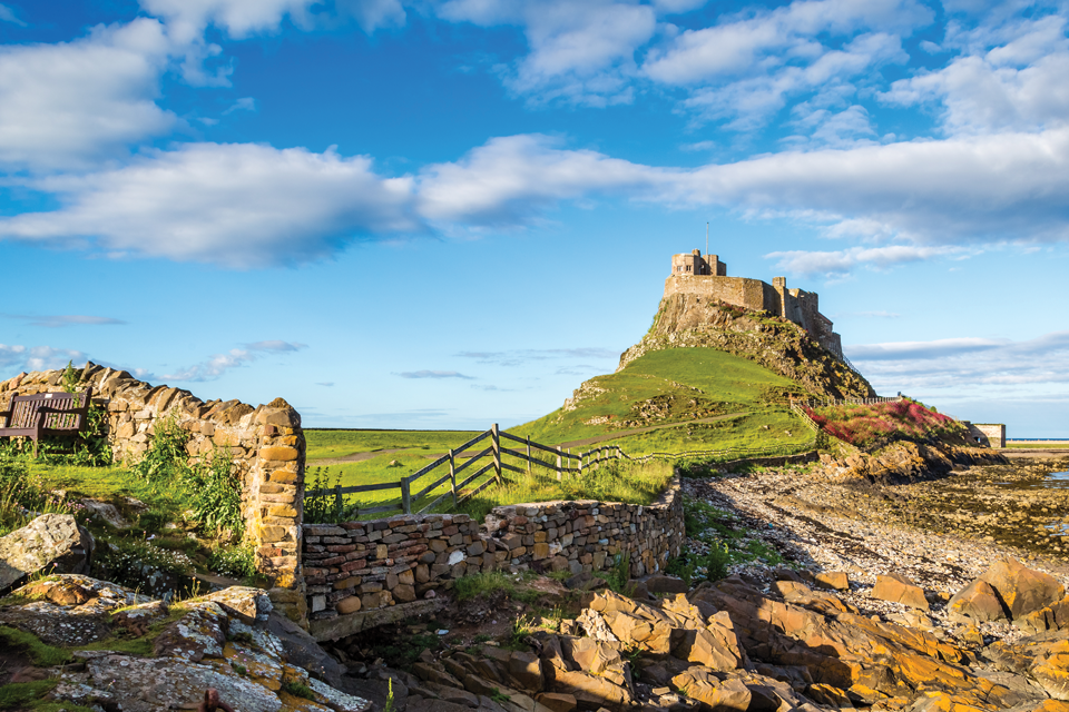 Landscape in England of castle: Holy island in Northumberland