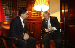 Moroccan Foreign Minister Nasser Bourita and Foreign Secretary Boris Johnson.