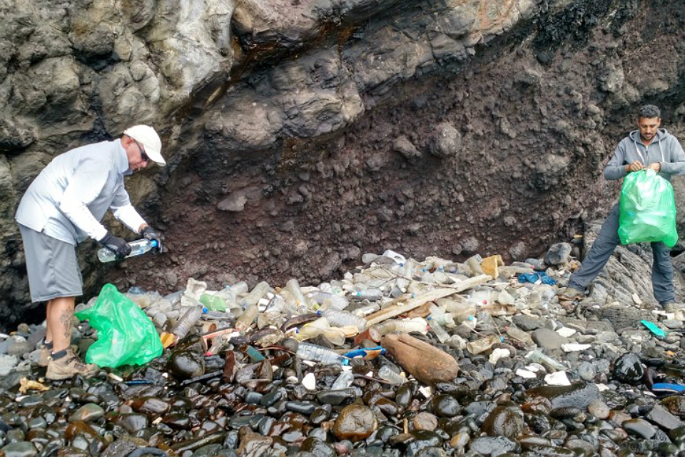 New scheme to fight plastics pollution gains Government grant funding