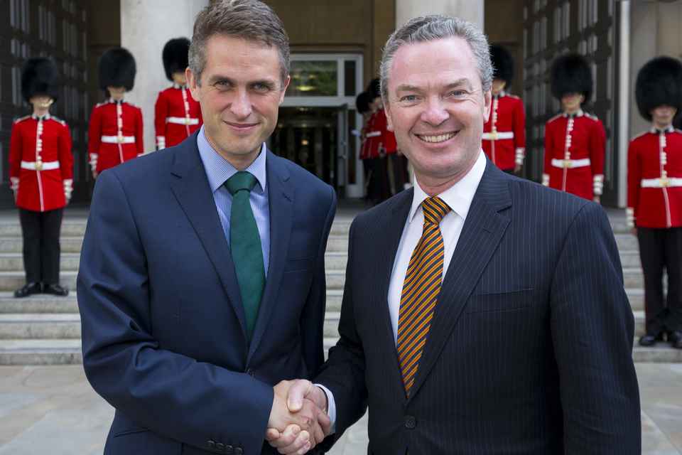 Defence Secretary meets Australian defence minister following £20bn British warship deal