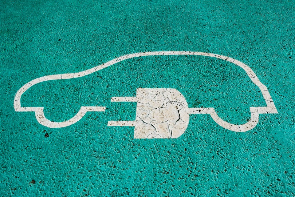 Creative new ways to charge electric vehicles: apply for funding