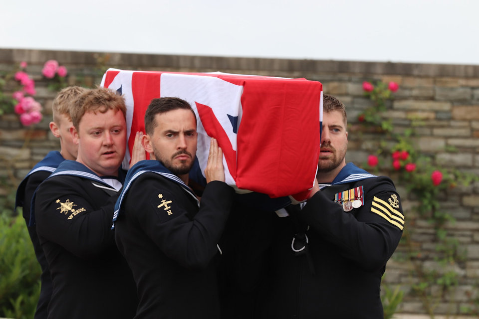 Royal Navy sailor killed during World War 1 is honoured as he is laid to rest