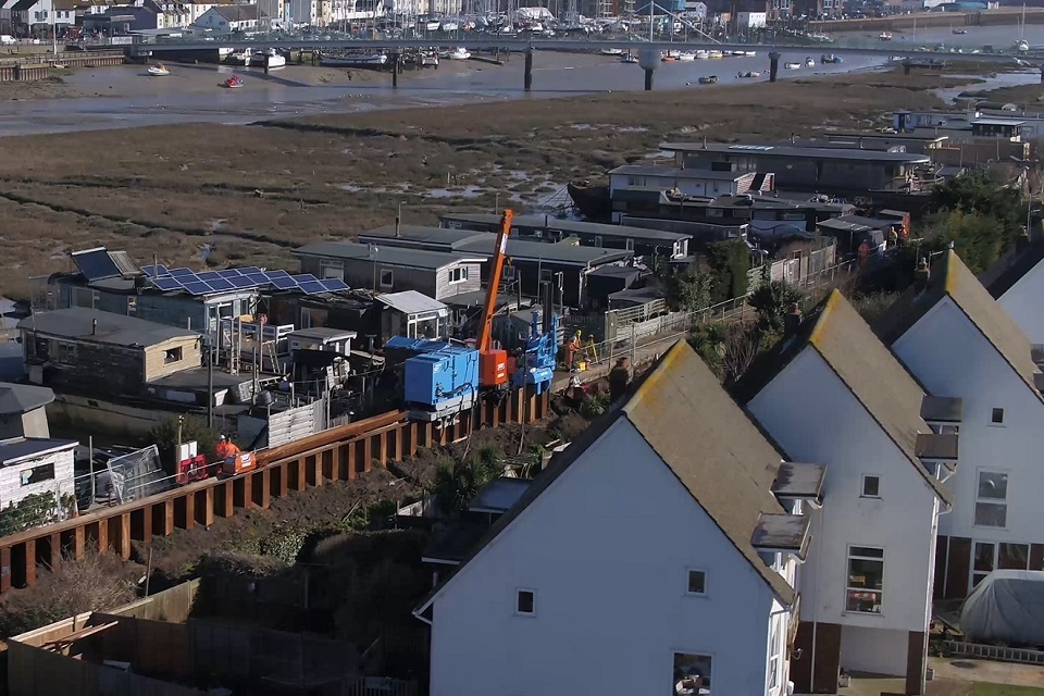 Adur tidal walls scheme harnesses the unique power of the Giken
