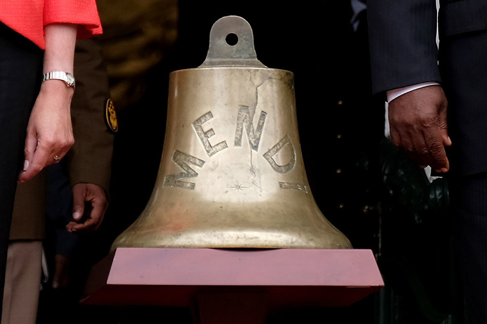 UK gifts historic SS Mendi Bell from WW1 to South Africa