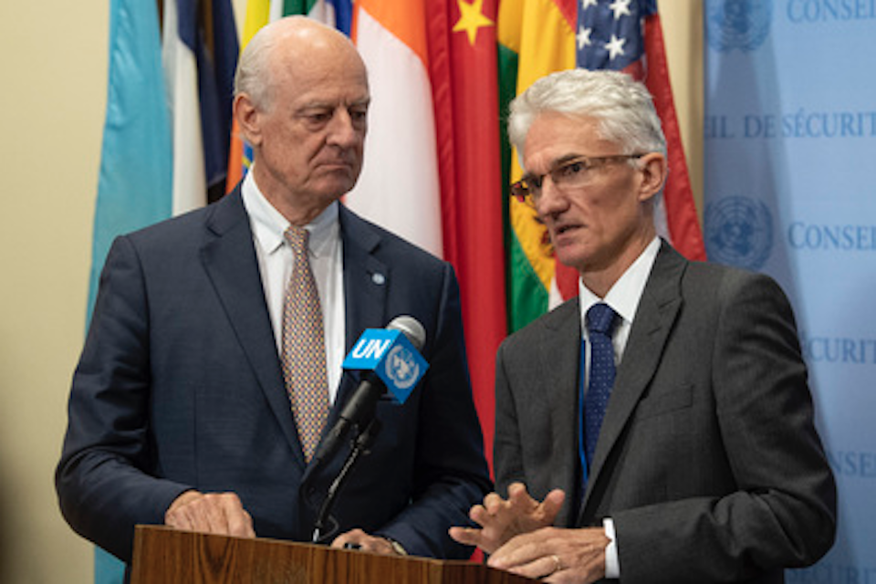 Staffan de Mistura (left), UN Special Envoy for Syria, and Mark Lowcock, Under-Secretary-General for Humanitarian Affairs and Emergency Relief Coordinator, brief journalists after the Security Council meeting on Syria. (UN Photo)