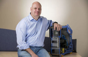 Neill Ricketts_CEO_Versarien