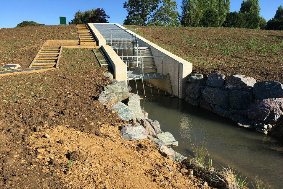 Flood risk management scheme for Worcestershire village opens