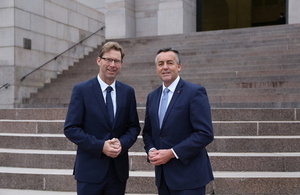 Minister for Defence People and Veterans Tobias Ellwood meets with Darren Chester, Australian Minister for Veterans’ Affairs and Defence Personnel.