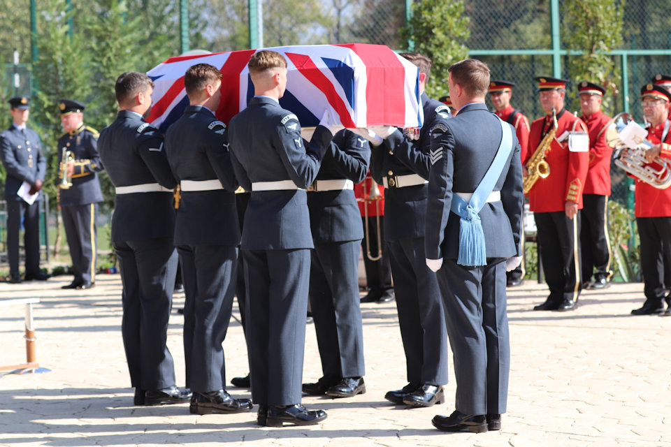 The Queen’s Colour Squadron prepare to raise the coffin, Crown Copyright, all rights reserved