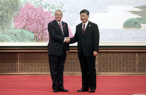 President Xi Jinping shook hands with His Royal Highness The Duke of York.