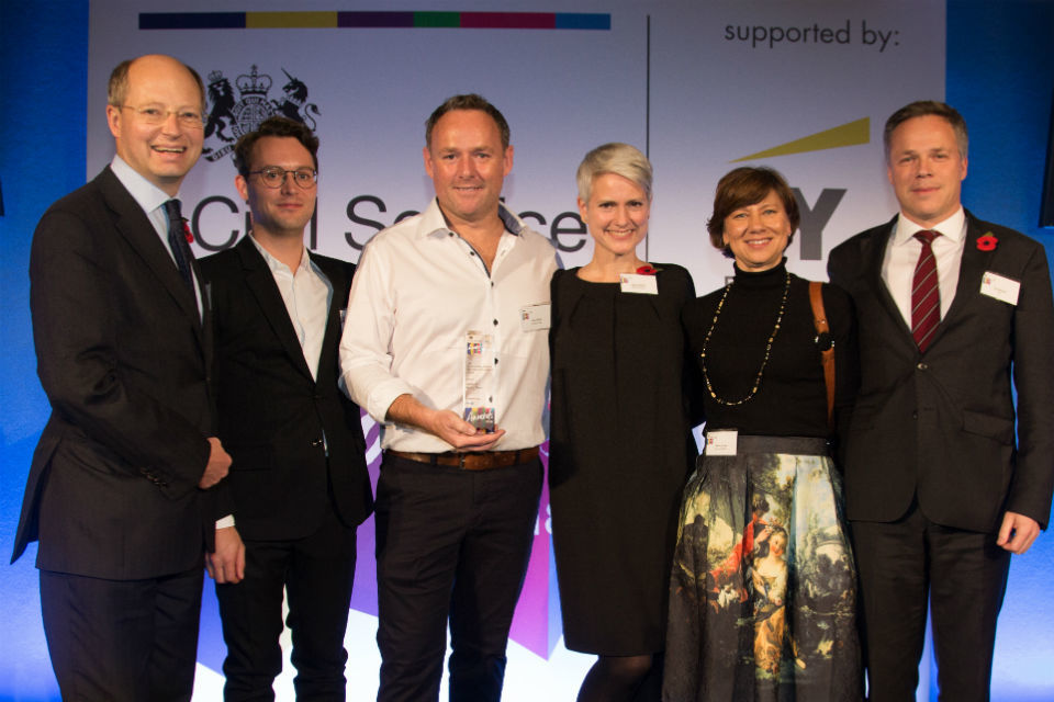 GOV.UK Notify wins Civil Service Operational Excellence Award