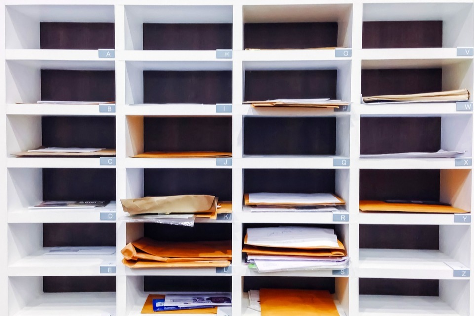Better detection of illicit goods in the post: apply for funding