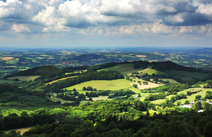 A picture of the Malvern Hills and farmland