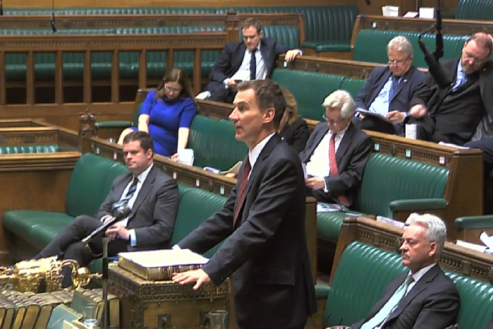 Foreign Secretary Jeremy Hunt giving a statement on Yemen in the House of Commons