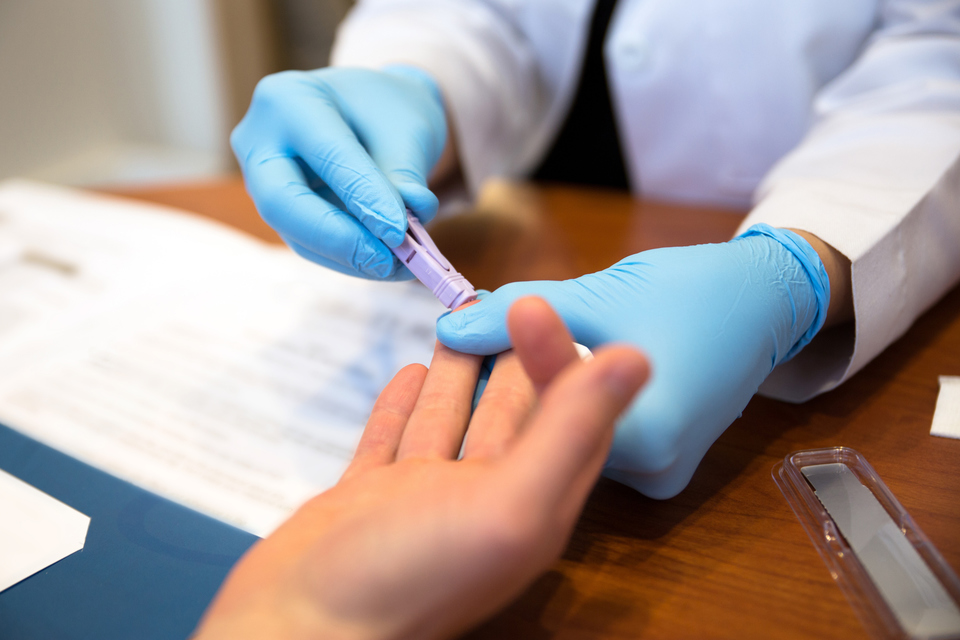 Health Secretary announces goal to end HIV transmissions by 2030