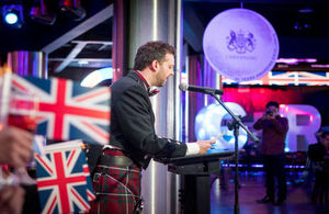 Ambassador Jeff Glekin delivering his speech at the 35th anniversary of Chevening in La Paz, Bolivia.