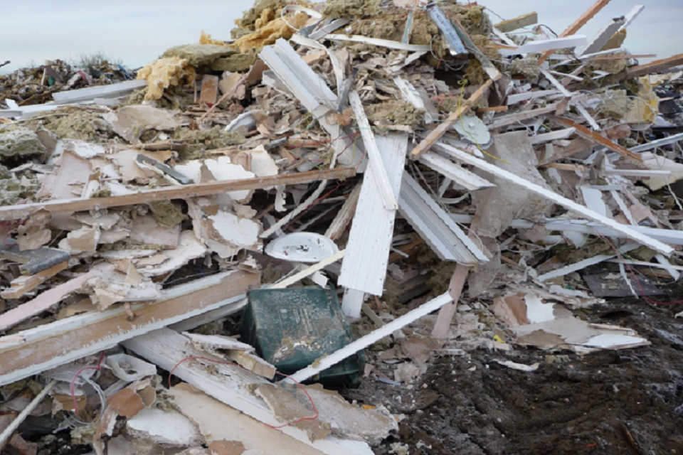 Oxfordshire business fined for waste permit offences