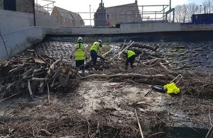 River cleap up at Otley