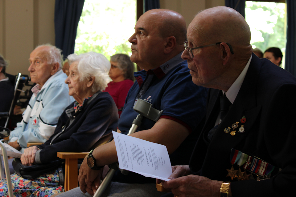 Ilford Park Polish Home Residents Remember Those Who Fought and Died in the Capture of Monte Cassino 75 Years ago