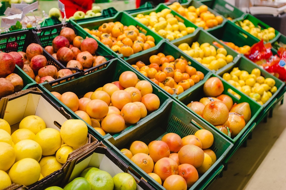 UK supermarkets sign government pledge to help halve food waste
